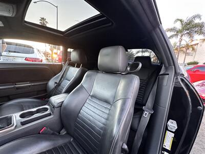 2010 Dodge Challenger R/T * HEMI V8 * 6 SPEED * LOWERED * RIMS * EXHAUST - Photo 16 - Vista, CA 92084
