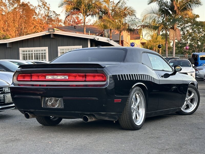2010 Dodge Challenger R/T * HEMI V8 * 6 SPEED * LOWERED * RIMS * EXHAUST - Photo 19 - Vista, CA 92084