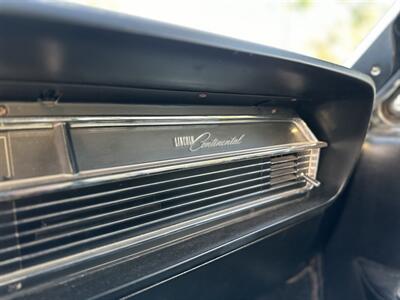 1964 LINCOLN CONTINENTAL   - Photo 44 - Vista, CA 92084