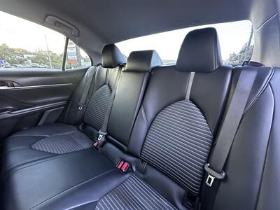 2021 Toyota Camry SE   - Photo 22 - Vista, CA 92084