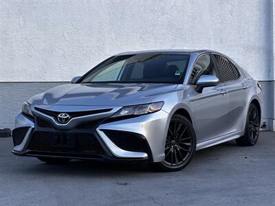 2021 Toyota Camry SE   - Photo 29 - Vista, CA 92084