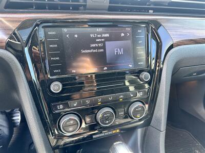 2020 Volkswagen Passat SEL   - Photo 21 - Vista, CA 92084
