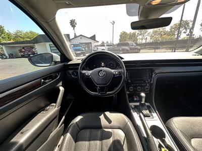 2020 Volkswagen Passat SEL   - Photo 13 - Vista, CA 92084
