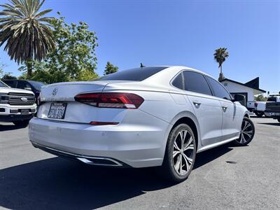 2020 Volkswagen Passat SEL   - Photo 11 - Vista, CA 92084