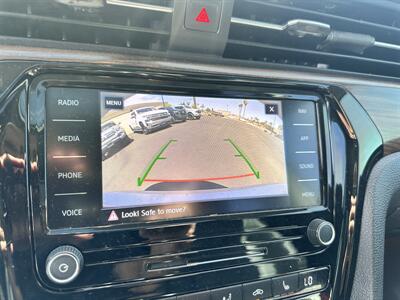 2020 Volkswagen Passat SEL   - Photo 20 - Vista, CA 92084