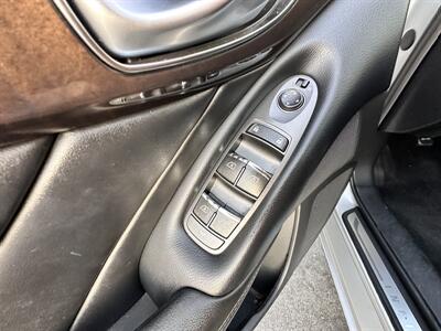 2018 INFINITI Q50 3.0T Luxe * TWIN TURBO V6 *   - Photo 33 - Vista, CA 92084