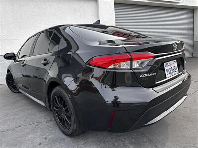 2021 Toyota Corolla LE   - Photo 10 - Vista, CA 92084