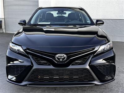 2022 Toyota Camry SE   - Photo 5 - Vista, CA 92084