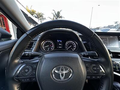 2022 Toyota Camry SE   - Photo 18 - Vista, CA 92084