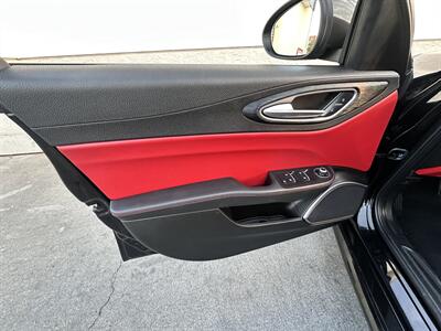 2021 Alfa Romeo Giulia Sprint * LOW MILES * PANO ROOF *   - Photo 26 - Vista, CA 92084