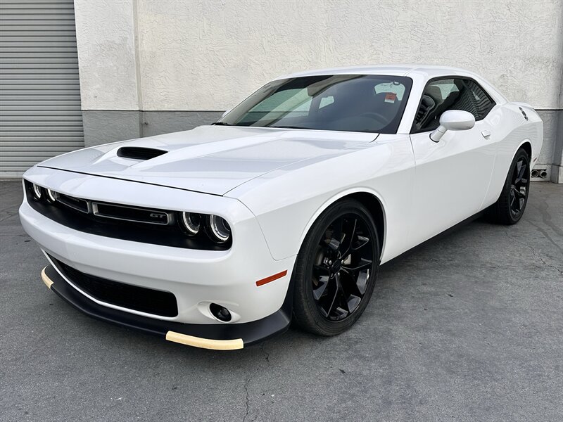 2022 Dodge Challenger GT * LOW MILES * BLACK WHEELS * - Photo 8 - Vista, CA 92084