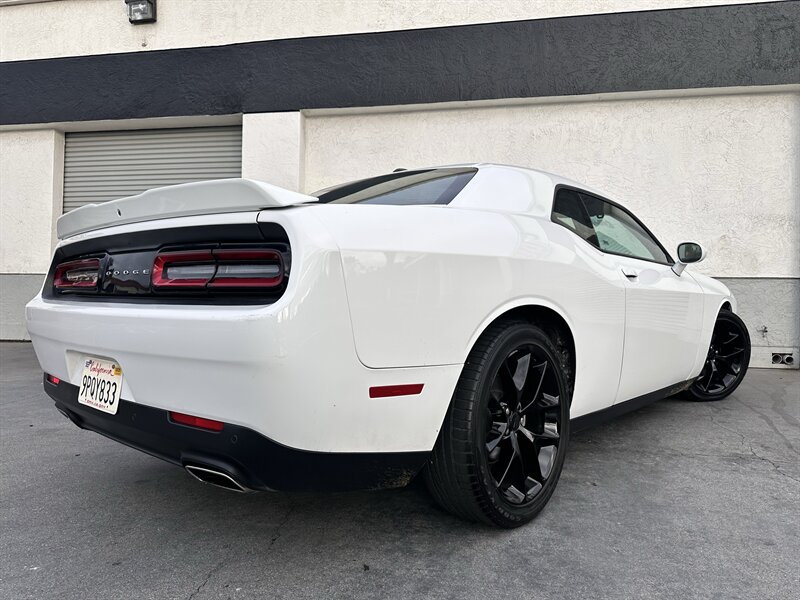 2022 Dodge Challenger GT * LOW MILES * BLACK WHEELS * - Photo 10 - Vista, CA 92084