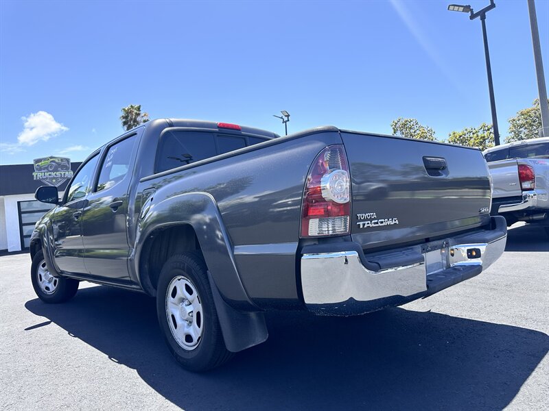 2013 Toyota Tacoma - Photo 8 - Vista, CA 92084