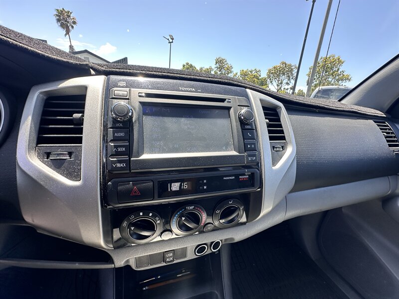 2013 Toyota Tacoma - Photo 21 - Vista, CA 92084