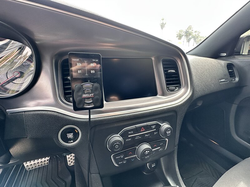 2019 Dodge Charger R/T * HEMI * AIRLIFT AIR RIDE * 22 " RIMS * EXHAUST - Photo 31 - Vista, CA 92084