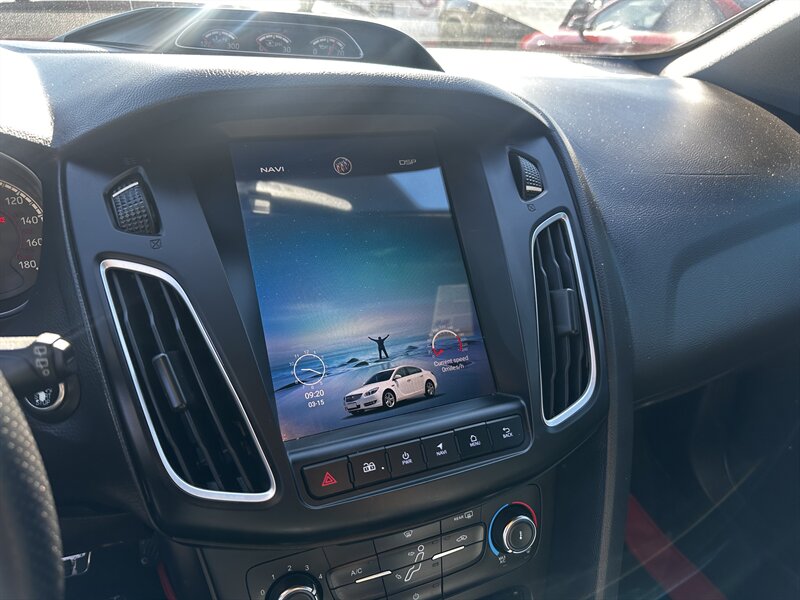 2016 Ford Focus ST - Photo 19 - Vista, CA 92084