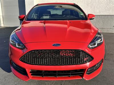 2016 Ford Focus ST - Photo 5 - Vista, CA 92084