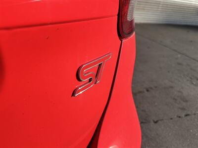 2016 Ford Focus ST - Photo 13 - Vista, CA 92084