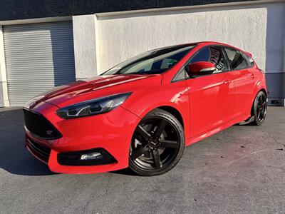 2016 Ford Focus ST - Photo 7 - Vista, CA 92084