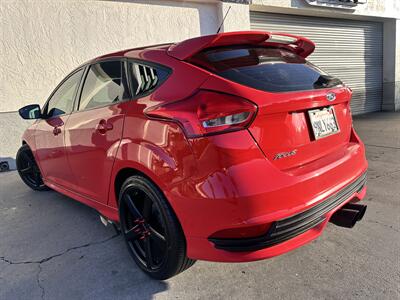 2016 Ford Focus ST - Photo 10 - Vista, CA 92084