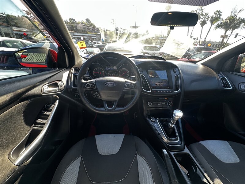 2016 Ford Focus ST - Photo 16 - Vista, CA 92084