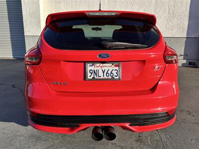 2016 Ford Focus ST - Photo 6 - Vista, CA 92084