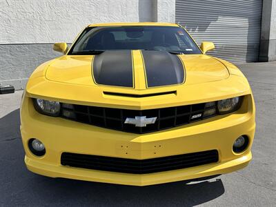 2010 Chevrolet Camaro SS * 6.2 liter V8 * BLACK AND YELLOW *   - Photo 5 - Vista, CA 92084