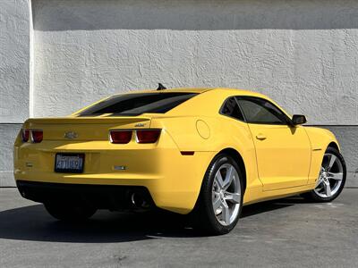 2010 Chevrolet Camaro SS * 6.2 liter V8 * BLACK AND YELLOW *   - Photo 2 - Vista, CA 92084