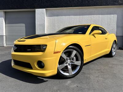 2010 Chevrolet Camaro SS * 6.2 liter V8 * BLACK AND YELLOW *   - Photo 10 - Vista, CA 92084