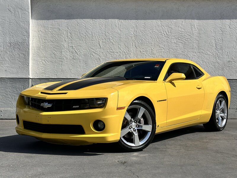 2010 Chevrolet Camaro SS * 6.2 liter V8 * BLACK AND YELLOW *   - Photo 1 - Vista, CA 92084