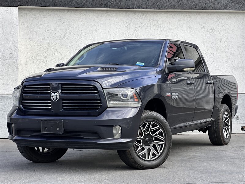 2016 RAM 1500 Sport * 5.7L HEMI V8 * CUSTOM RIMS * EXHAUST * - Photo 1 - Vista, CA 92084