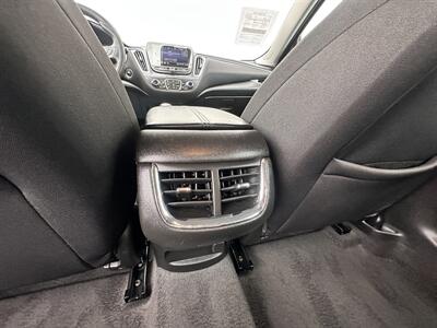 2024 Chevrolet Malibu LT   - Photo 38 - Vista, CA 92084