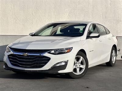 2024 Chevrolet Malibu LT   - Photo 2 - Vista, CA 92084