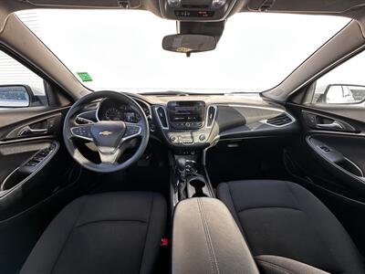 2024 Chevrolet Malibu LT   - Photo 20 - Vista, CA 92084