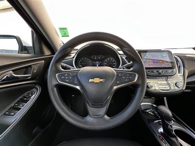 2024 Chevrolet Malibu LT   - Photo 23 - Vista, CA 92084