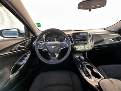 2024 Chevrolet Malibu LT   - Photo 17 - Vista, CA 92084