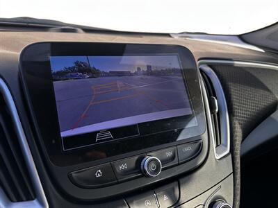 2024 Chevrolet Malibu LT   - Photo 29 - Vista, CA 92084