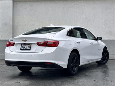 2024 Chevrolet Malibu LT   - Photo 2 - Vista, CA 92084