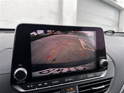 2024 Chevrolet Malibu LT   - Photo 31 - Vista, CA 92084