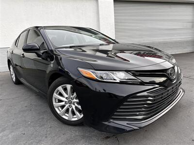 2020 Toyota Camry LE   - Photo 9 - Vista, CA 92084