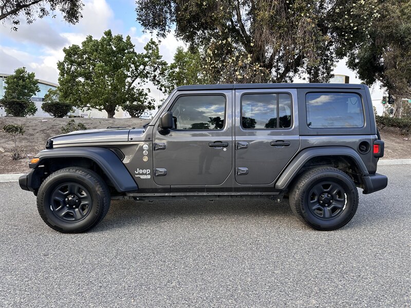 2018 Jeep Wrangler Sport   - Photo 5 - Vista, CA 92084