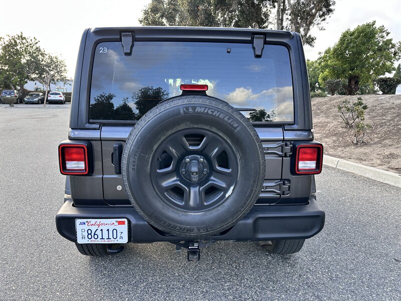 2018 Jeep Wrangler Sport   - Photo 7 - Vista, CA 92084