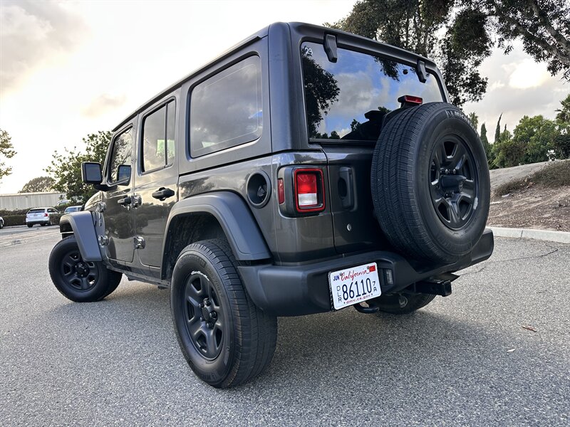 2018 Jeep Wrangler Sport   - Photo 17 - Vista, CA 92084