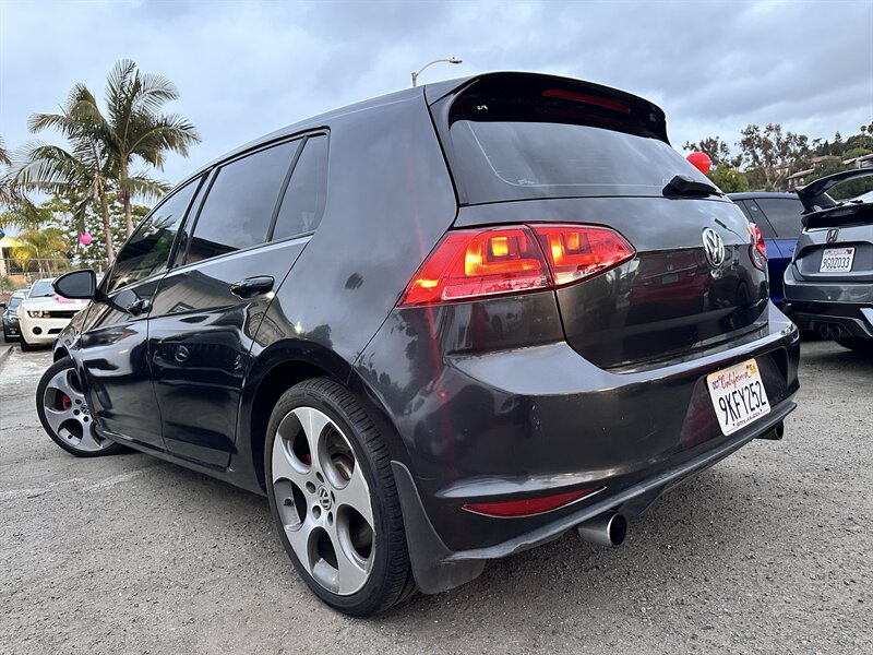 2016 Volkswagen Golf GTI Autobahn * TURBO * 6 SPEED MANUAL * LEATHER * - Photo 8 - Vista, CA 92084