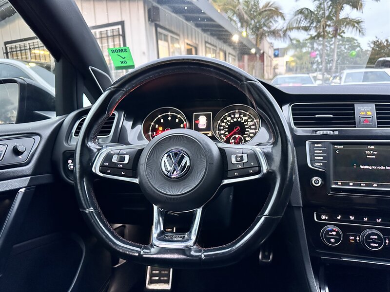 2016 Volkswagen Golf GTI Autobahn * TURBO * 6 SPEED MANUAL * LEATHER * - Photo 23 - Vista, CA 92084