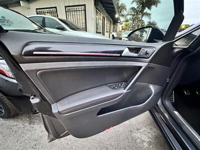 2016 Volkswagen Golf GTI Autobahn * TURBO * 6 SPEED MANUAL * LEATHER * - Photo 15 - Vista, CA 92084