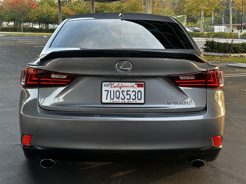 2016 Lexus IS 200t - Photo 10 - Vista, CA 92084