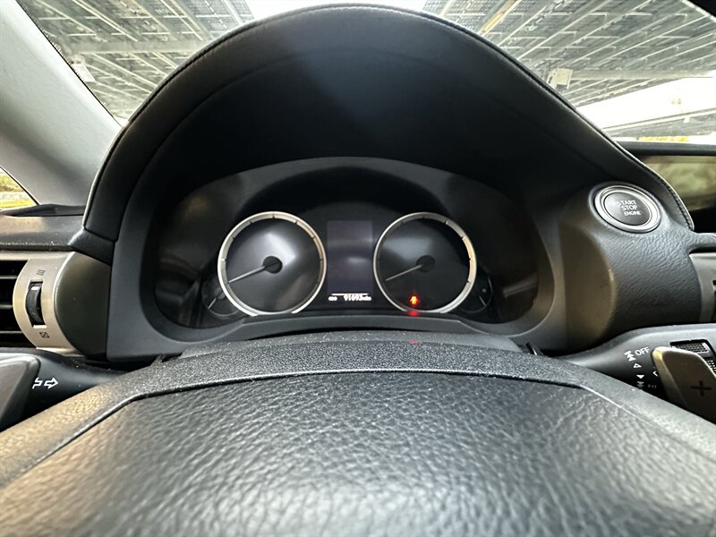 2016 Lexus IS 200t - Photo 43 - Vista, CA 92084