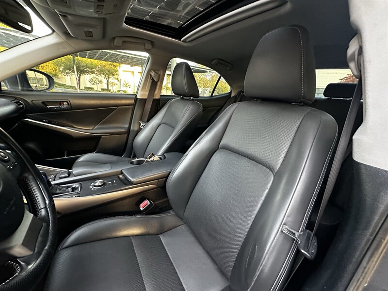 2016 Lexus IS 200t - Photo 34 - Vista, CA 92084