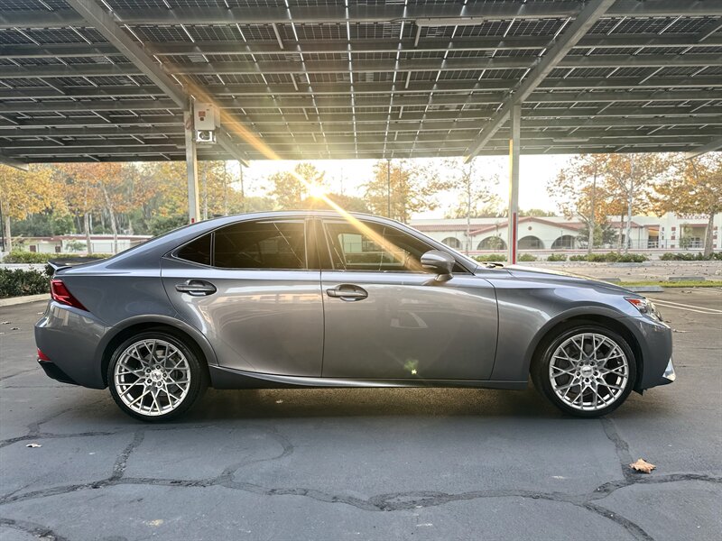 2016 Lexus IS 200t - Photo 27 - Vista, CA 92084